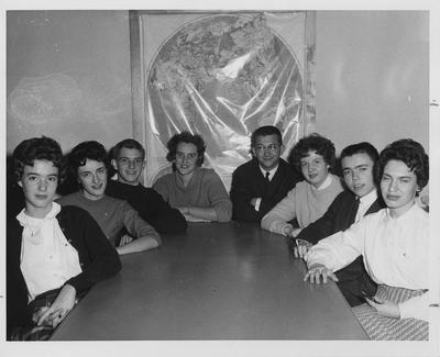 Students who received newspaper scholarships and their sponsoring newspapers are, from left: Elizabeth Thurber, Louisville (Louisville Courier - Journal); Anne Mitchell, Ashland (The Lexington Leader); Donnie Lee, McQuady (Meade County Messenger); Jane Gaffin, Cynthiana (Lexington Herald - Leader Co.); Warren N. Pope, Catlettsburg (Louisville Courier - Journal); Mike Fearing, Ashland (Ashland Daily Independent); John Pfeiffer, Louisville (Louisville Courier - Journal); and Beverly Cardwell, Morgantown (Park City Daily News)