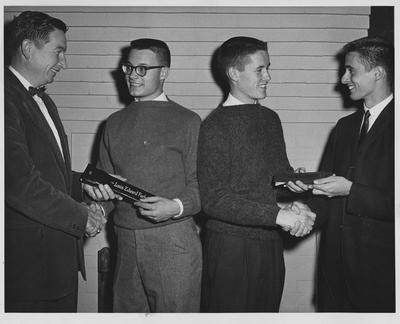 Louis Furlong (left center), Lexington; and Arloe Mayne, Jr. (right center), Ashland, tied for Freshman engineering scholastic honors at the University of Kentucky
