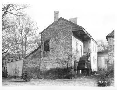 Buckner House (Rose Hill), slave quarters; designed or constructed in 1820