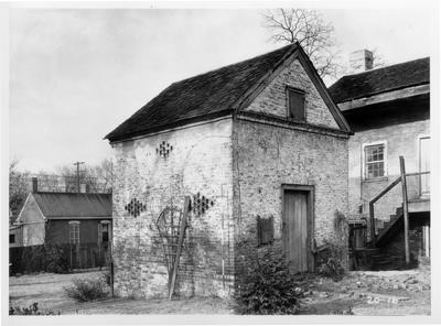 Buckner House (Rose Hill), smoke house; designed or constructed in 1820