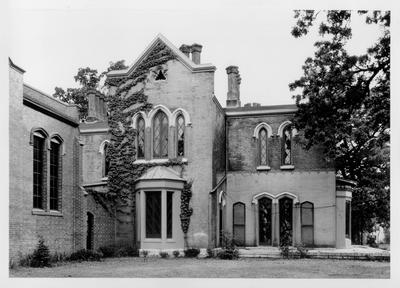 Loudoun House; designed or constructed in 1850 by John McMurtry