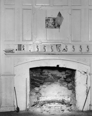 Col. William Whitley House, fireplace and paneling (living room); designed or constructed in 1786