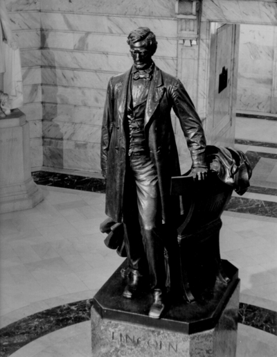 Statue of Lincoln in rotunda of Capitol Buildng; Frankfort, KY