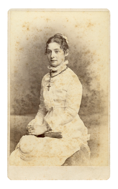 Portrait of an unidentified young woman
