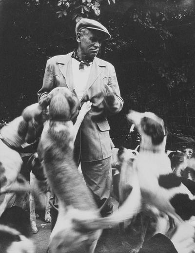 John Jacob Niles with the Iroquois hound at the Iroquois Hunt Club; Grimes Mill Road; Clark County, KY; Eugene Meatyard