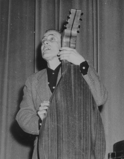 John Jacob Niles with dulcimer