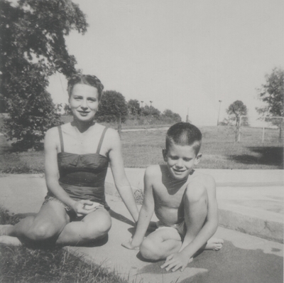 Rena and John Ed Niles by the pool at the Polo Club on Winchester Pike; Lexington, KY