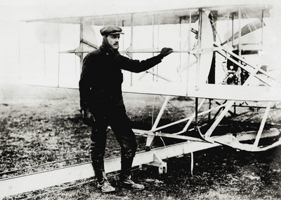 C.S. Rolls shortly before and beginning his flight across the English Channel and return; Paul Thompson