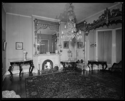 Victorian living room (w/ fireplace)