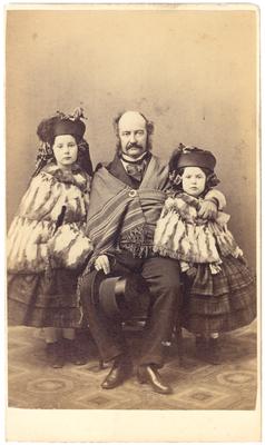 William Jeffrey (1815-1867) with his two daughters (left to right), Clarissa Greig Jeffrey (1854-1892) and Mary Higham Jeffrey (1858-1935)