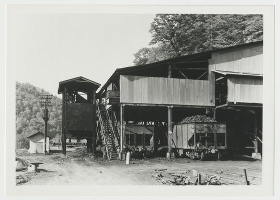 Marlowe Coal Company; Defiance, Kentucky - tipple