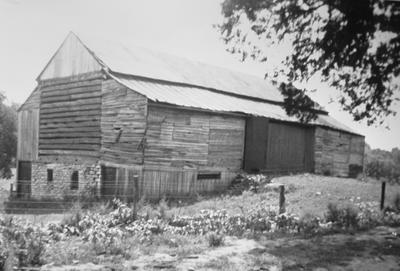 The Cedars / Barn