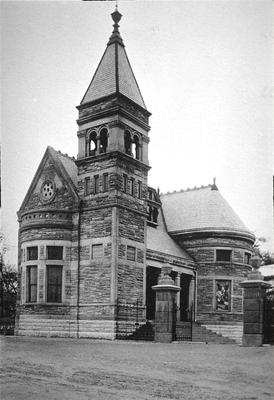 Lexington Cemetery Gateway - Note on slide: Artworks of the Bluegrass 1898