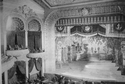 Lexington Opera House - Note on slide: Artworks of the Bluegrass, 1898