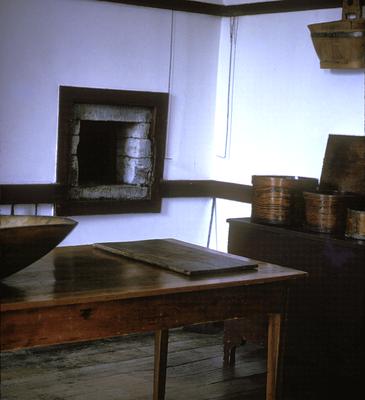 Shakertown center family house - Note on slide: Interior view of kitchen