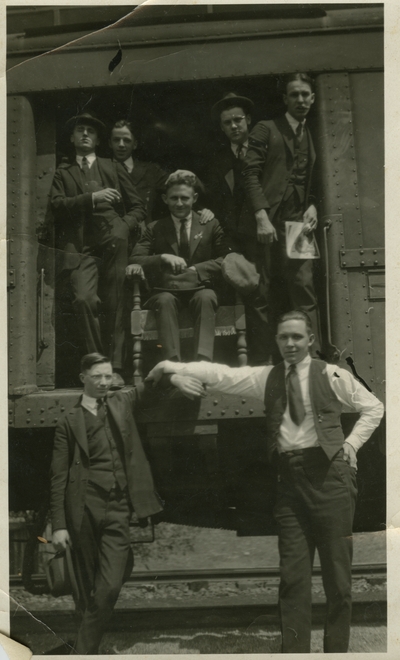 Group of unidentified men circa 1924