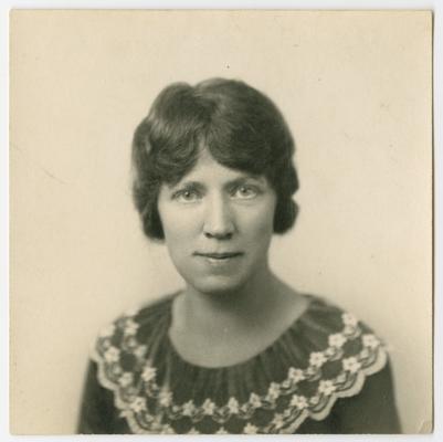 Florence Barrett who later married George Whiting, University of Kentucky