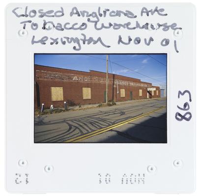 Closed Angliana Avenue tobacco warehouse - Lexington
