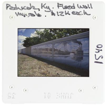 Paducah, Kentucky Flood Wall Murals - 12 thousand each