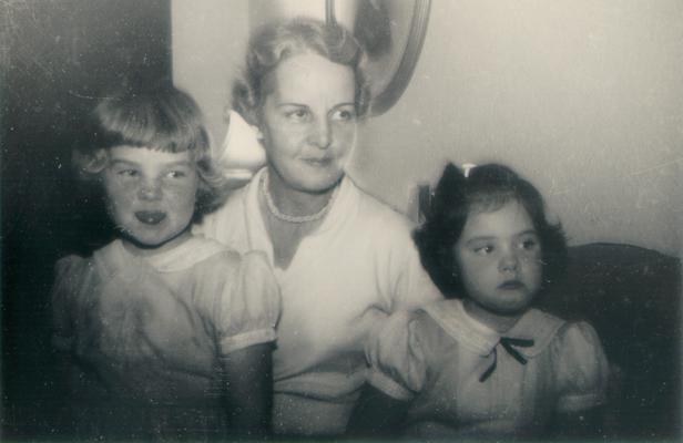 Susan, Mother and Patsy: Nov. 1950