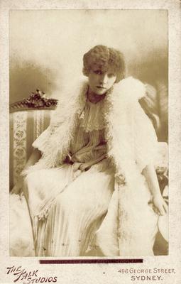 Sarah Bernhardt;                          Dame aux Camelias ; Photographer: The Falk Studios; Sydney