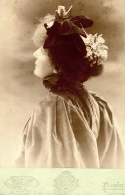 Sarah Bernhardt;                          La Chauve-Paris ; Photographer: 3 Place de la Madeleine; Paris