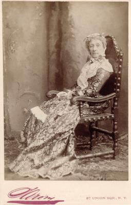 Mrs. G.H. Gilbert; Photographer: Sarony; New York