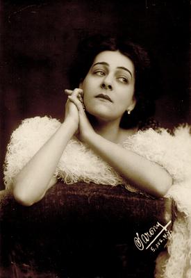 Alla Nazimova (Mlle. Nasimoff); Photographer: Sarony; New York