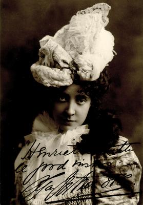 Olga Nethersole; autographed; Photographer: Ye Rose Studio; Providence