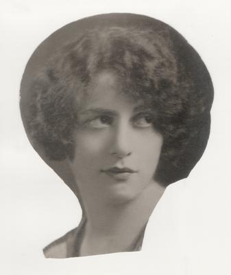 Unidentified female head cutout; Photographer: Muray; New York
