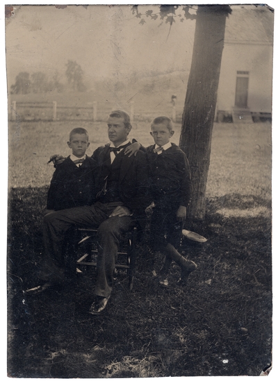 John Mason Brown (1837-1890) with his sons, Preston Brown (1872-1948) and Mason Brown