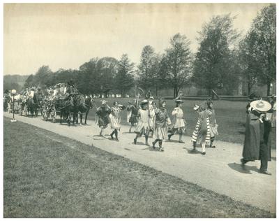 Bryn Mawr College, parade, participants in medieval costumes