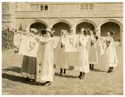 Bryn Mawr College, trumpeters