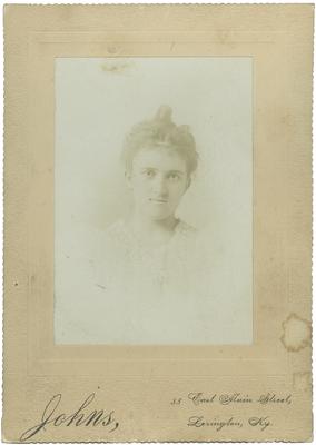 Unidentified woman, handwritten on back in ink 