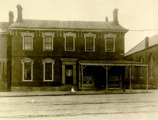 Home of Mary Todd Lincoln, Lexington; T.N. Arthur. Soft drinks, Cigars, & Tobacco