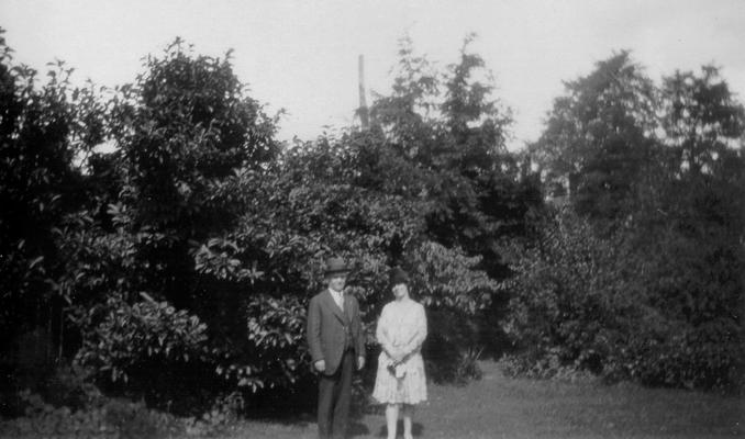 Samuel M. Wilson and Mary Shelby Wilson standing on a lawn