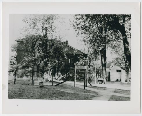 Residence attached to Louisa, Kentucky jail
