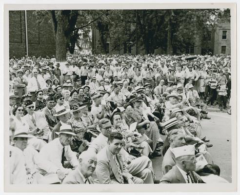 Crowd at Fred M. Vinson Day, Louisa, Kentucky