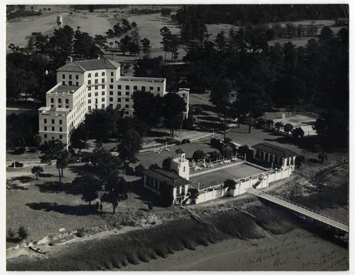 Hotel Savannah. Includes unidentified inscription in lower right corner