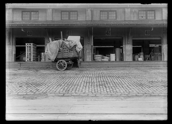 Vine Street Freight Depot, Commerce Street side, sections 40 through 43