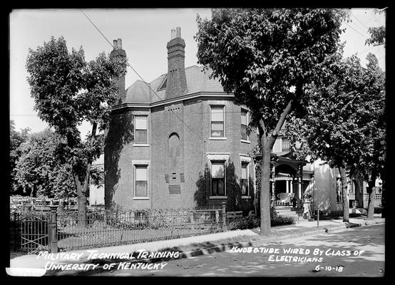 House on Upper Street, notation knob and tube wired by class of electricians