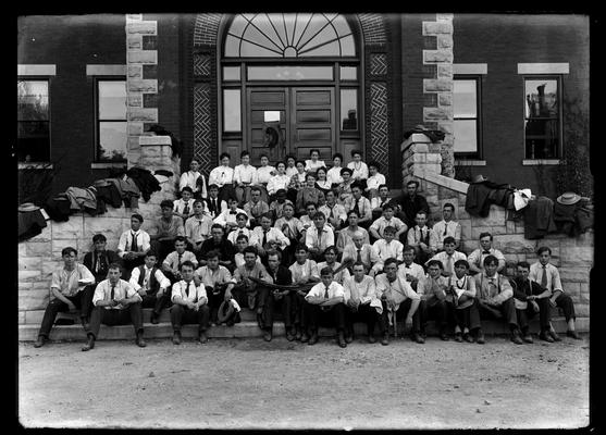 Class of 1907 after flag rush