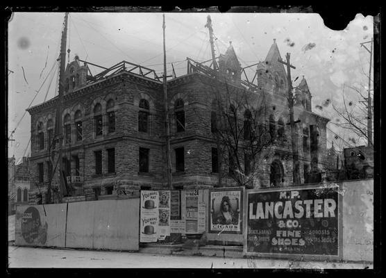 Erection of court house, Lexington