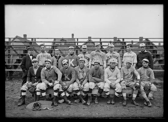 Baseball squad 1908-1909
