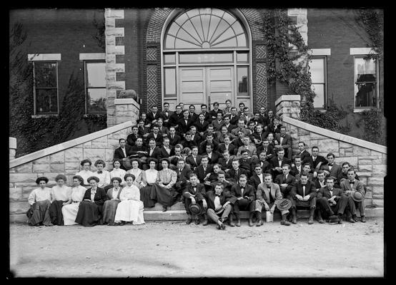 Juniors, 1908-1909 KSU (Kentucky State University)