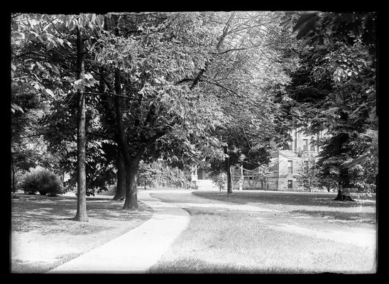 Walk to Patterson Hall
