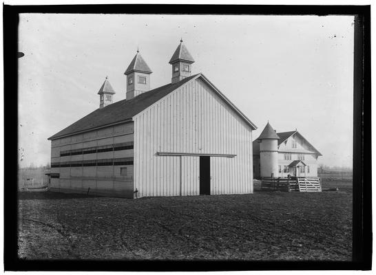 Tobacco barn