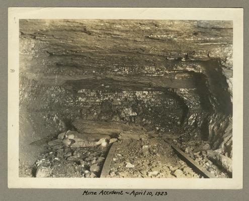 Title handwritten on photograph mounting: Mine Accident