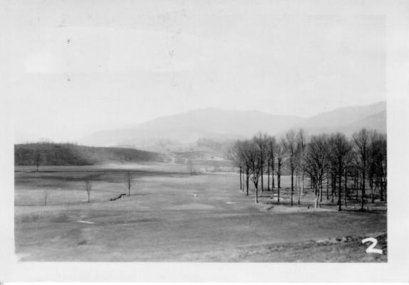 Middlesboro Golf Course (2nd oldest golf course in United States)