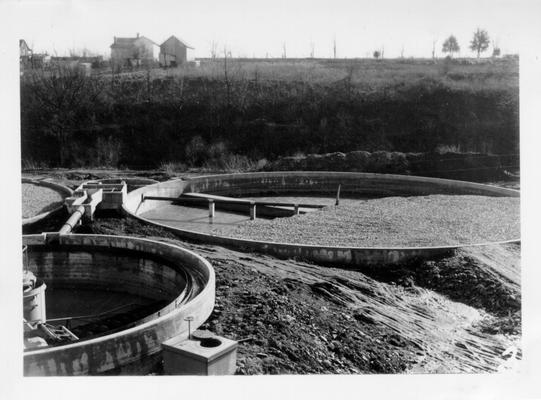 One 110 ft sprinkling basin at Danville Disposal Plant